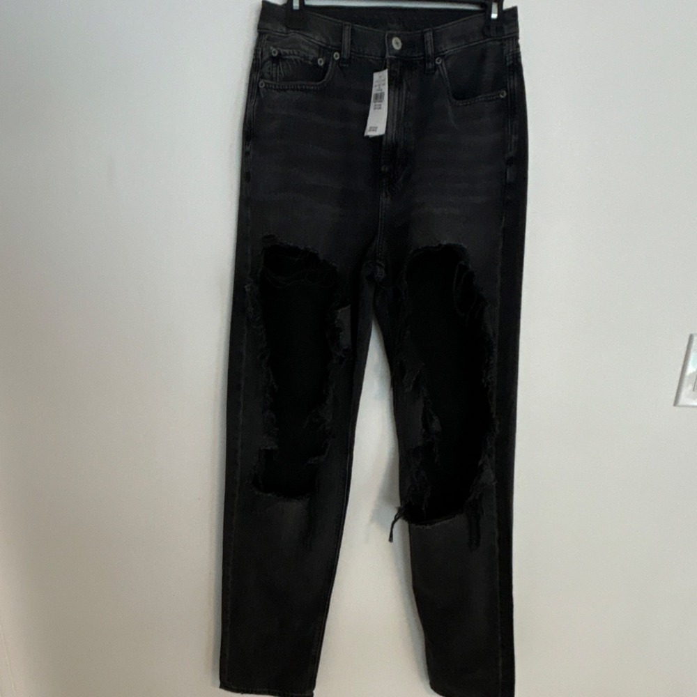 American Eagle Outfitters NWT Women's Jeans Black Distressed Zip Button 5-Pocket
